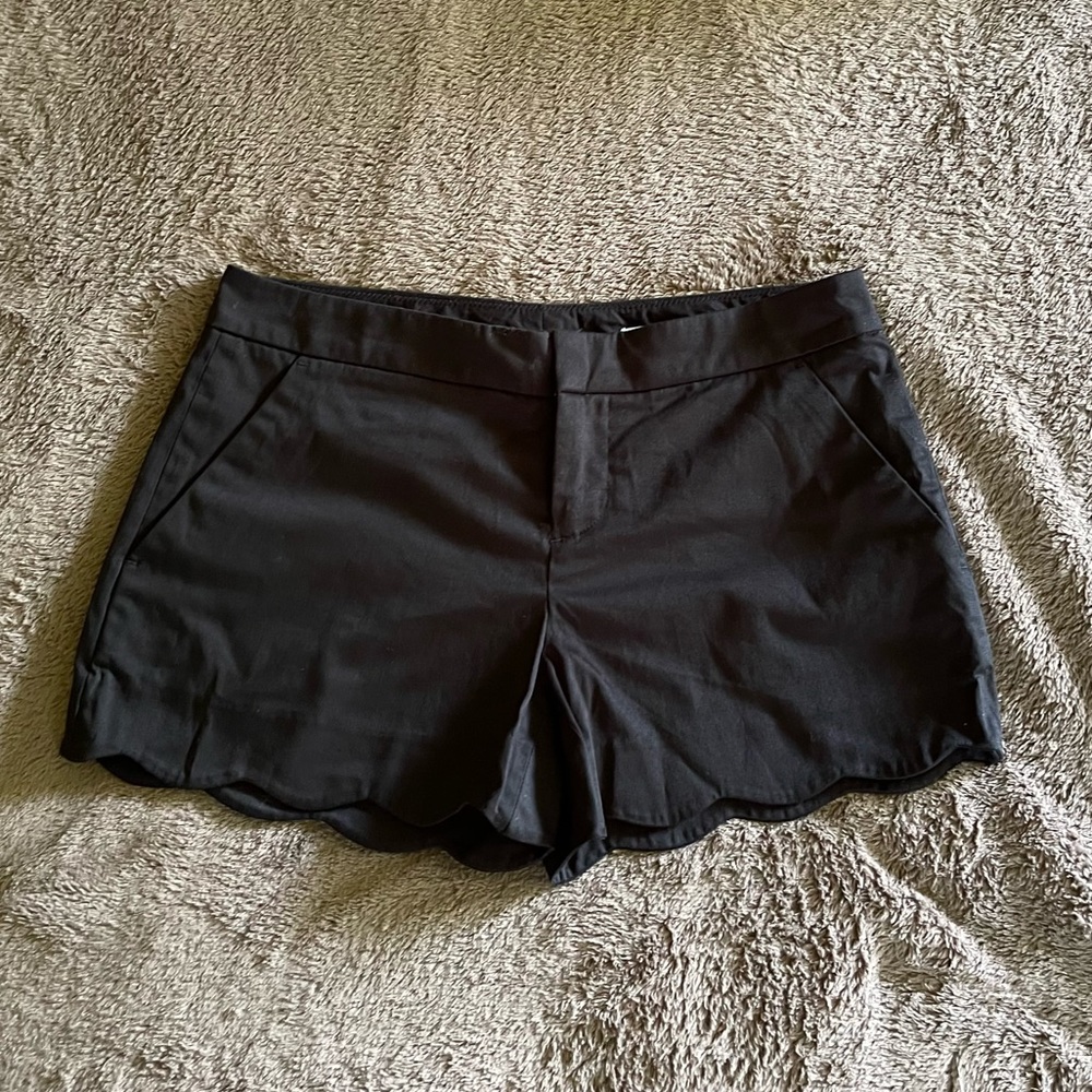 Club Monaco Black “Amber” Shorts NWOT